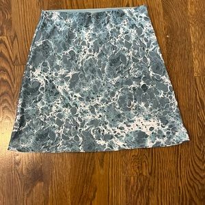 Aritizia babaton slip skirt